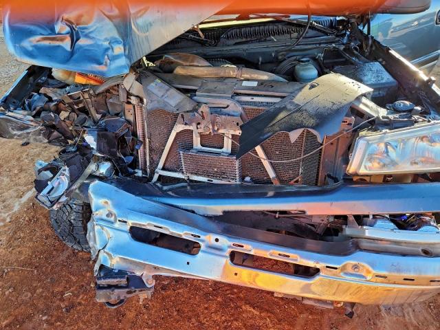 Chevrolet Silverado K1500 Image 7