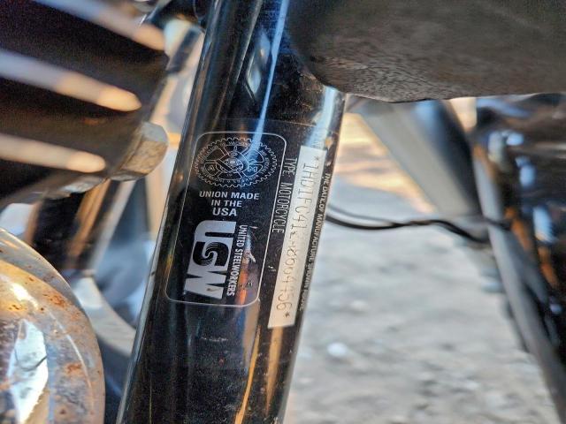 Harley-Davidson Fl Image 9