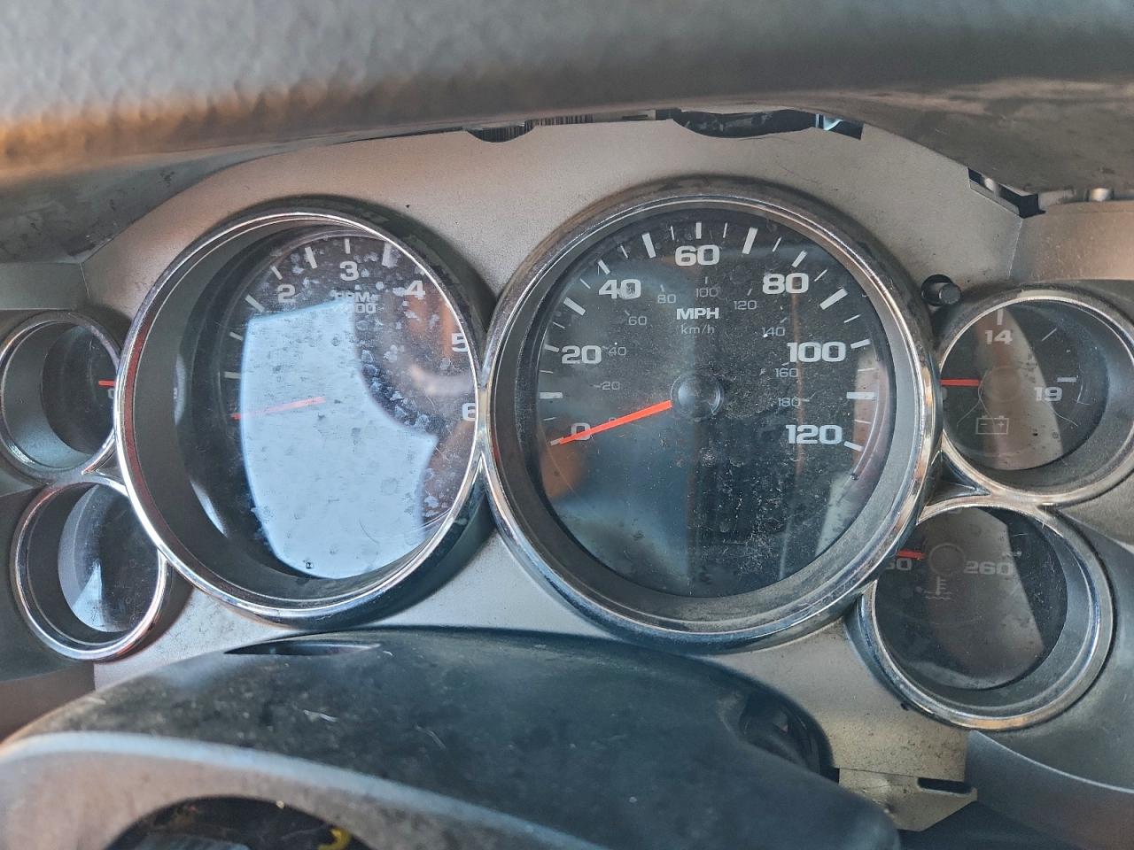 Chevrolet Silverado K1500 Lt Image 7