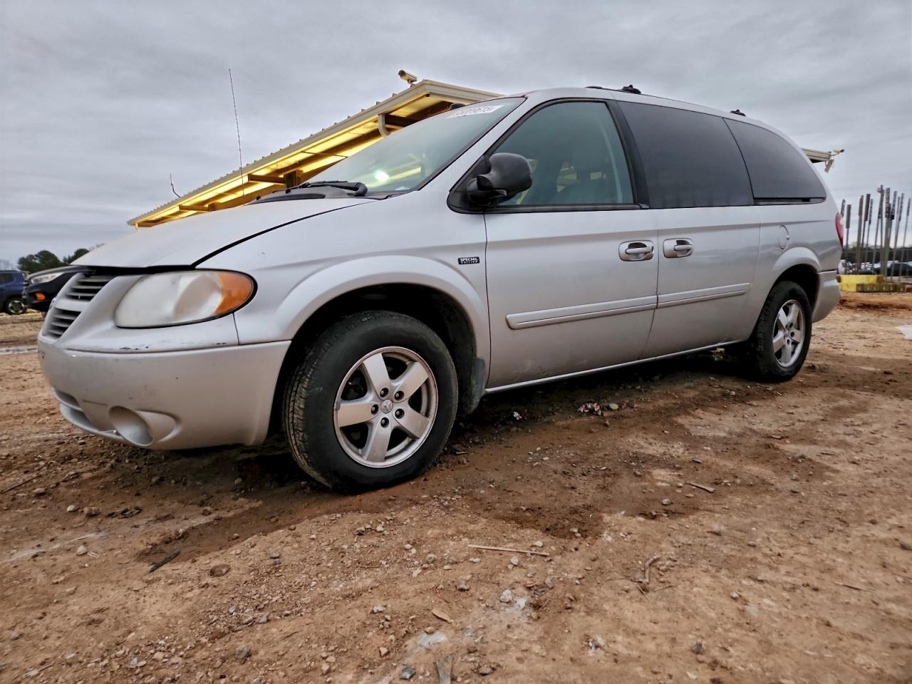 Dodge Caravan Sxt Image 1