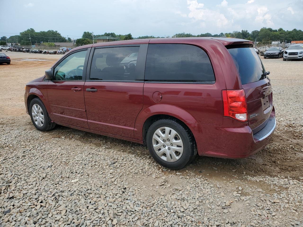 Dodge Caravan Se Image 2