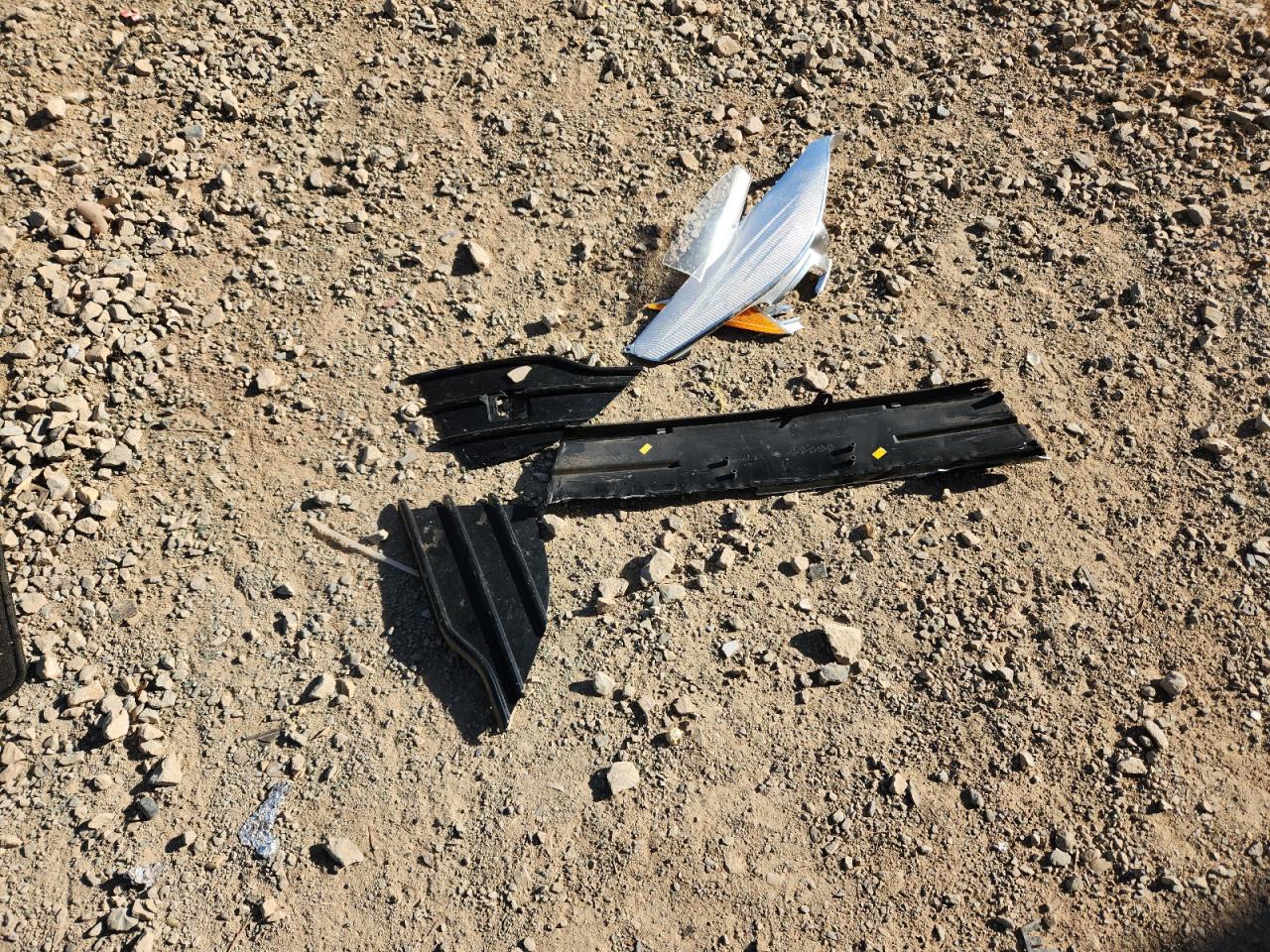 Ford Escape Titanium Image 10