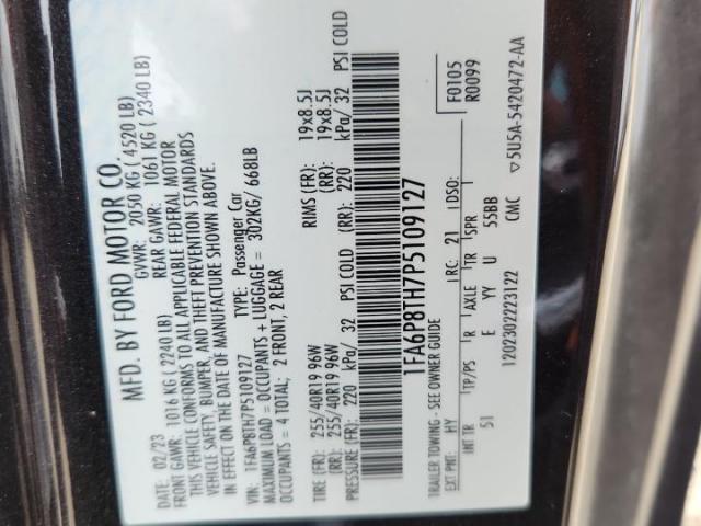 Ford Mustang Image 3