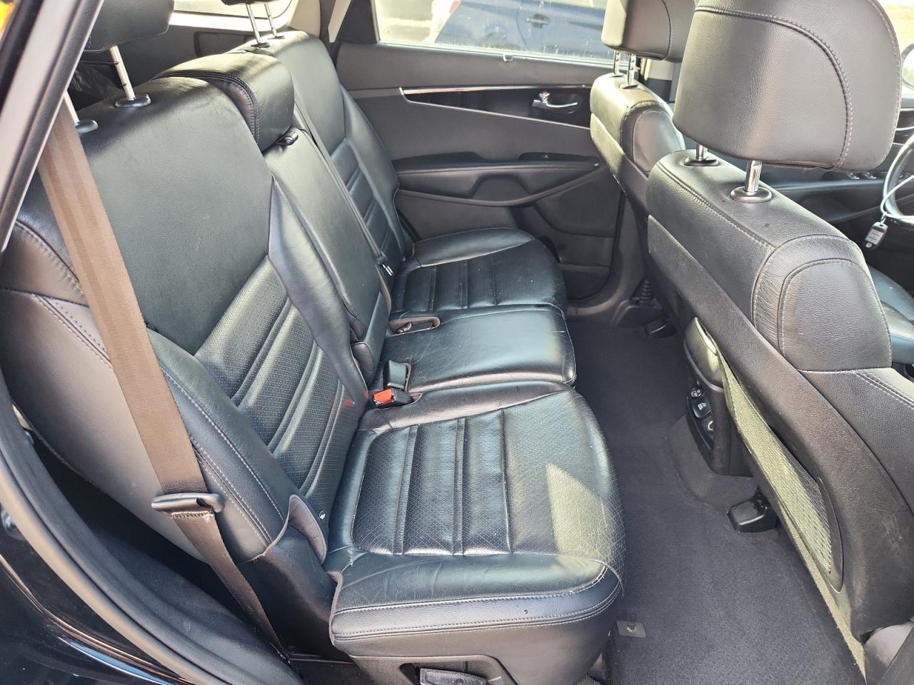Kia Sorento Ex Image 13