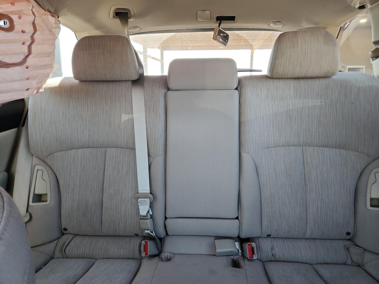 Subaru Outback 2.5i Premium Image 9