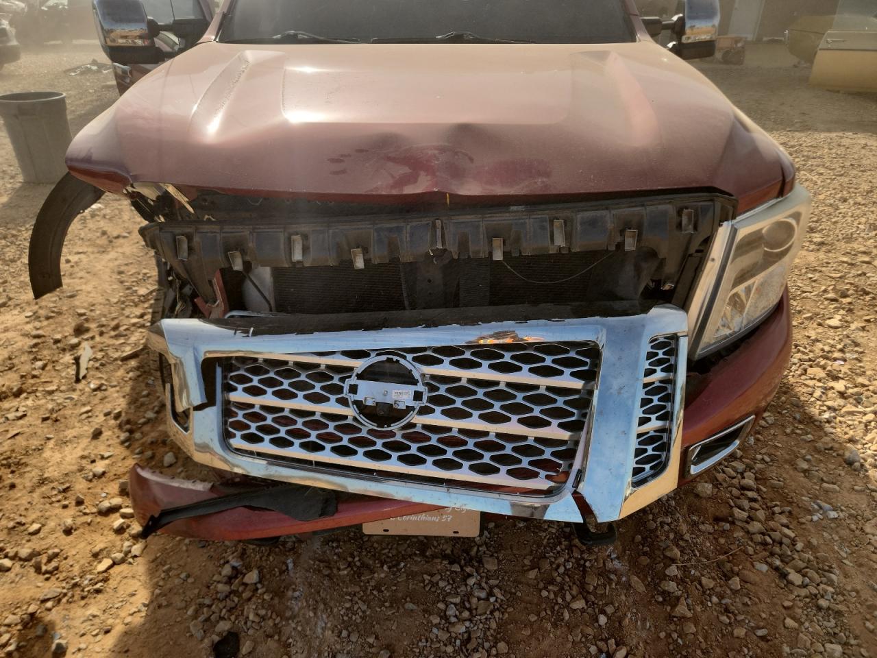 Nissan Titan Sl Image 12