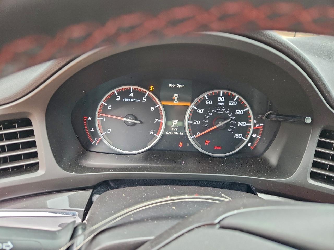 Acura ILX Premium A-spec Image 9