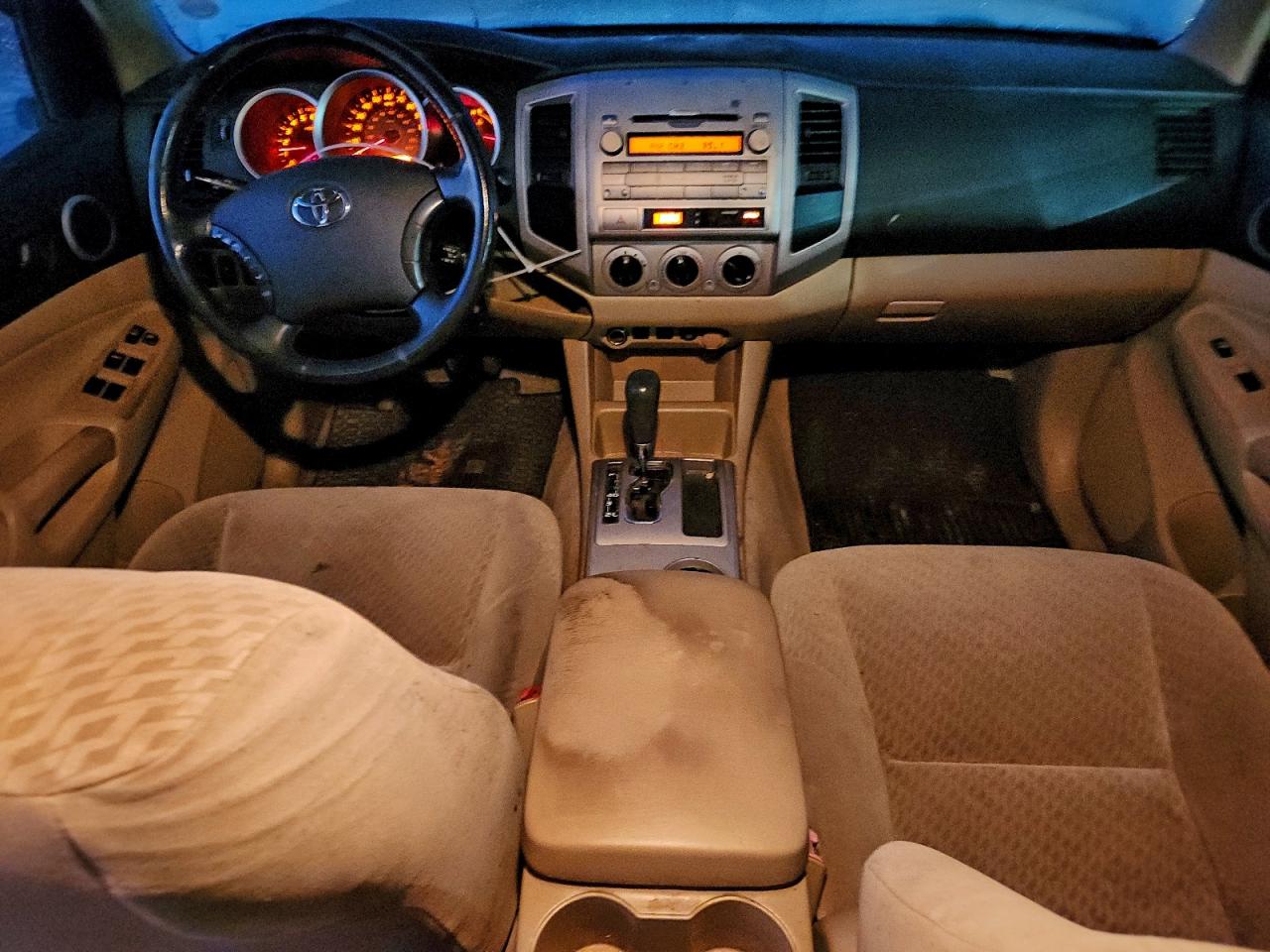 Toyota Tacoma Double Cab Prerunner Image 7