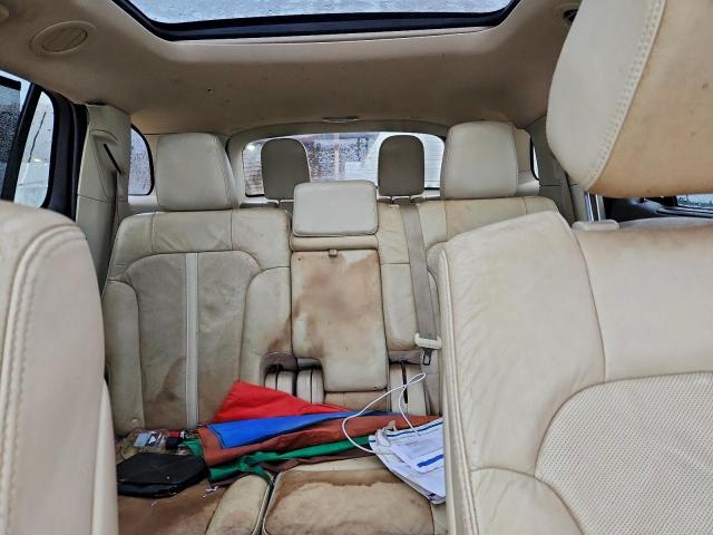 Lincoln MKT Image 12