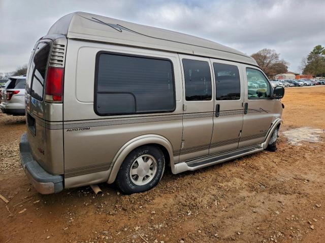 GMC Savana Rv G1500 Image 2