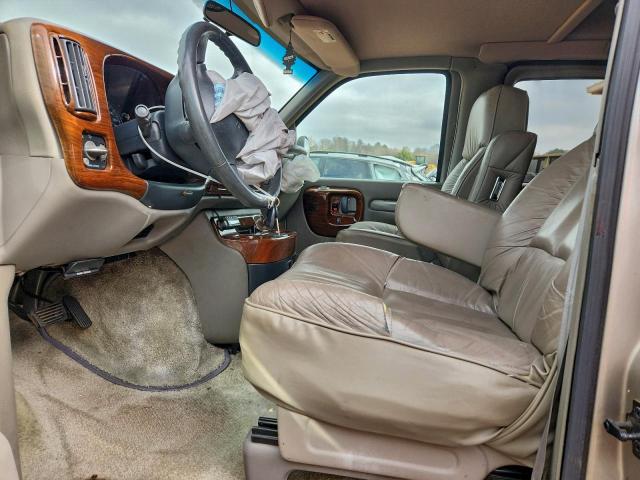 GMC Savana Rv G1500 Image 6