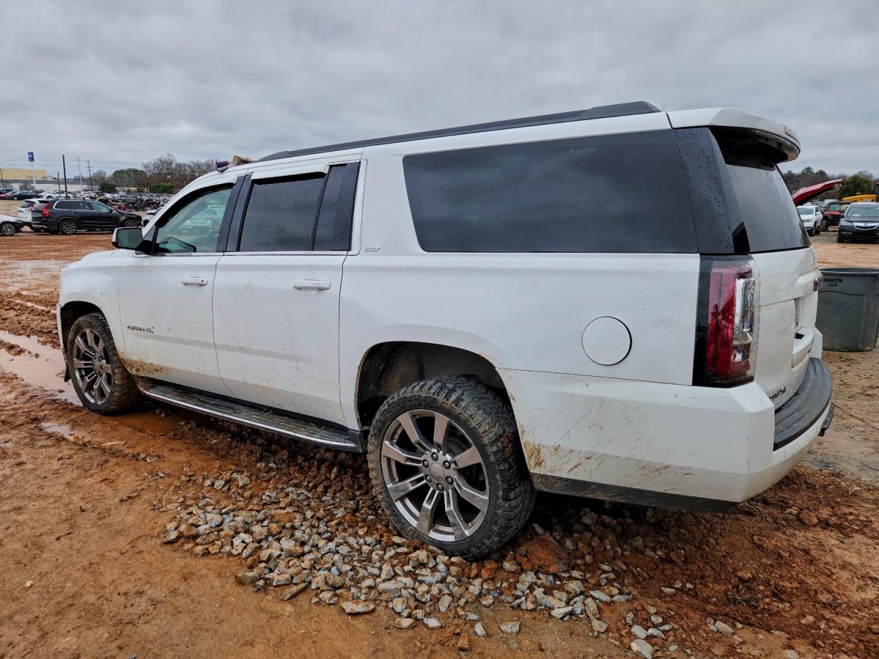 GMC Yukon K1500 Slt Image 5
