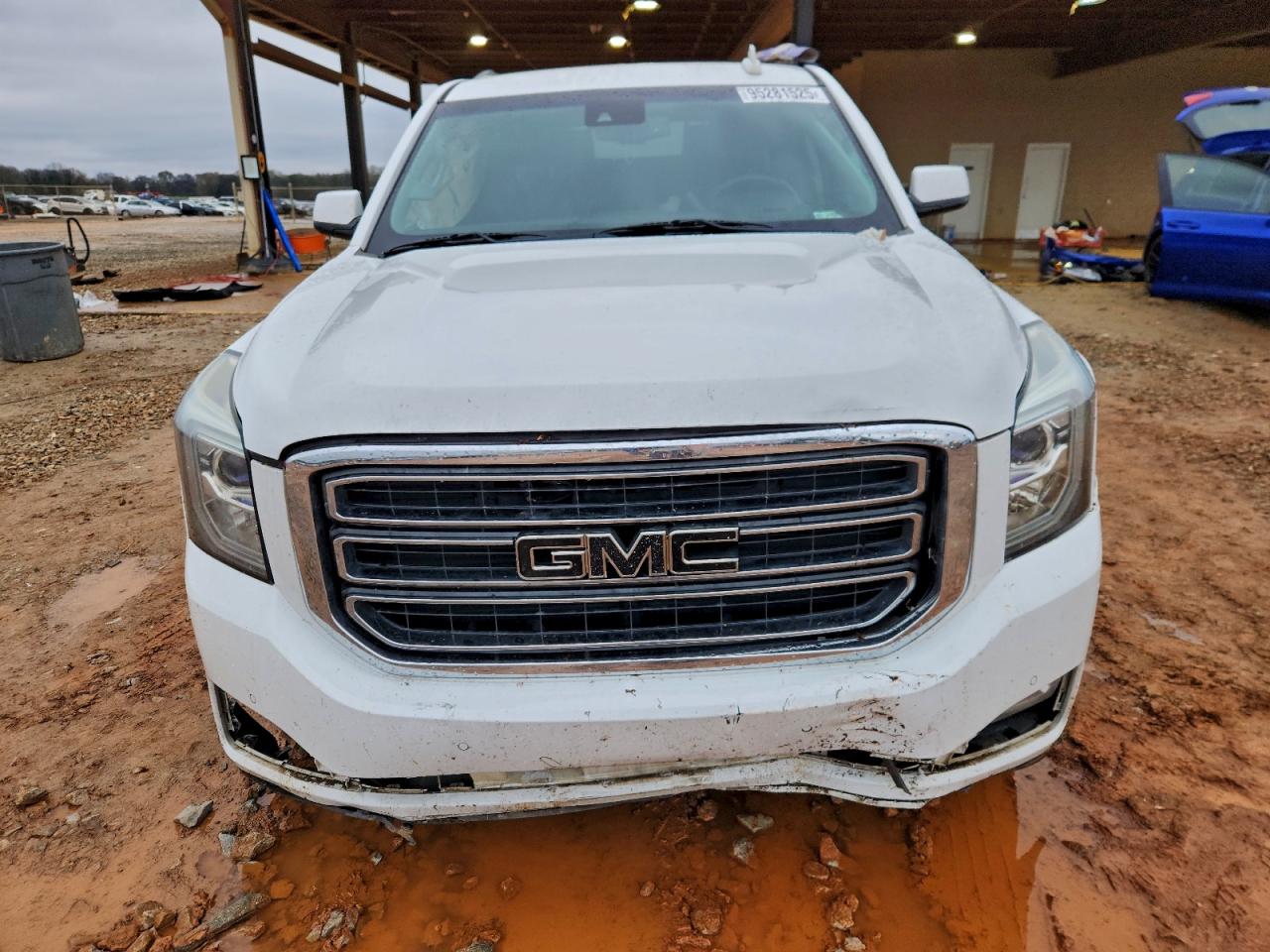 GMC Yukon K1500 Slt Image 12