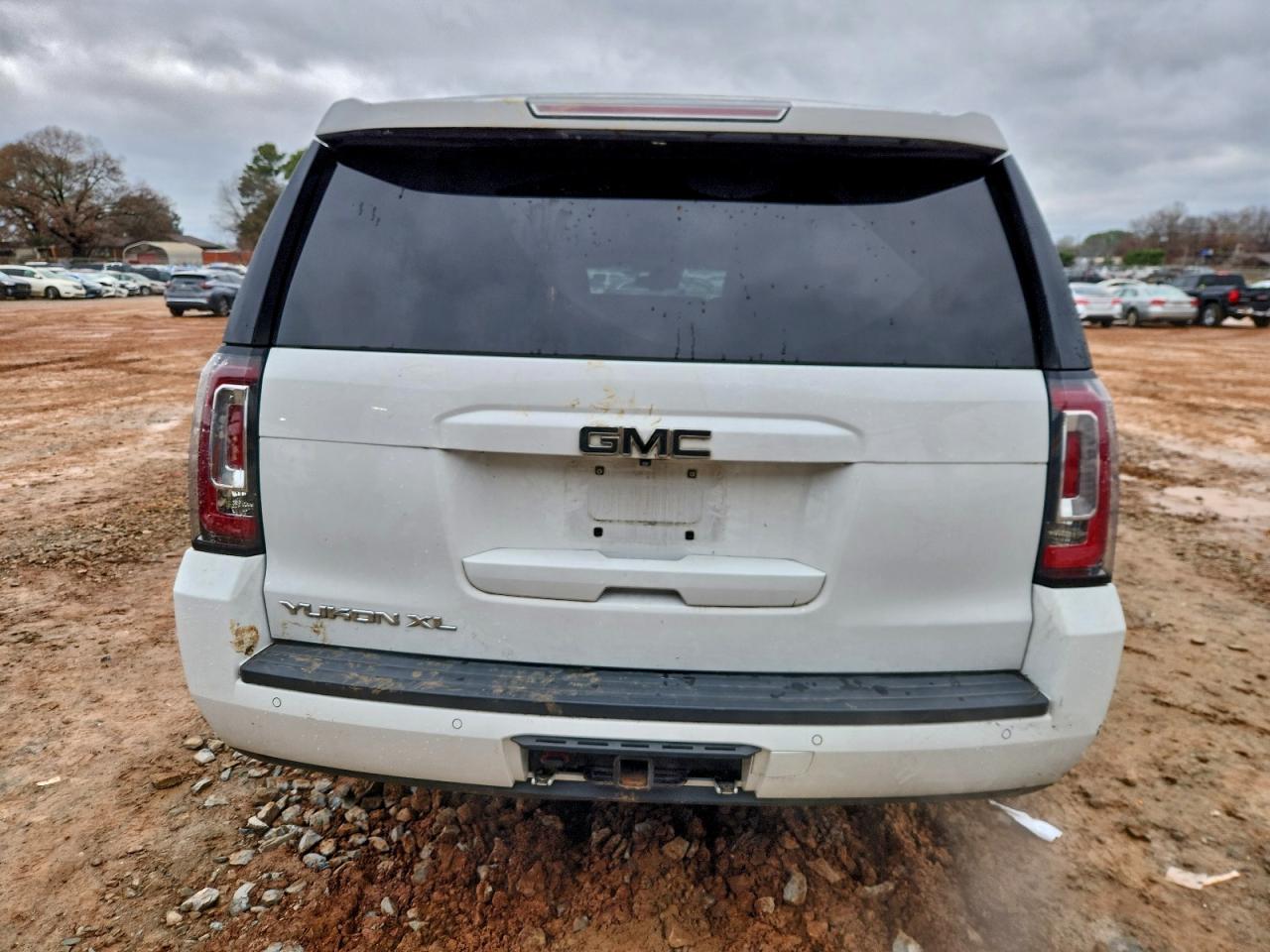 GMC Yukon K1500 Slt Image 4