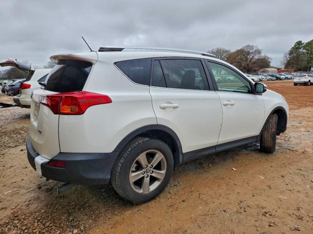 Toyota RAV4 Xle Image 4