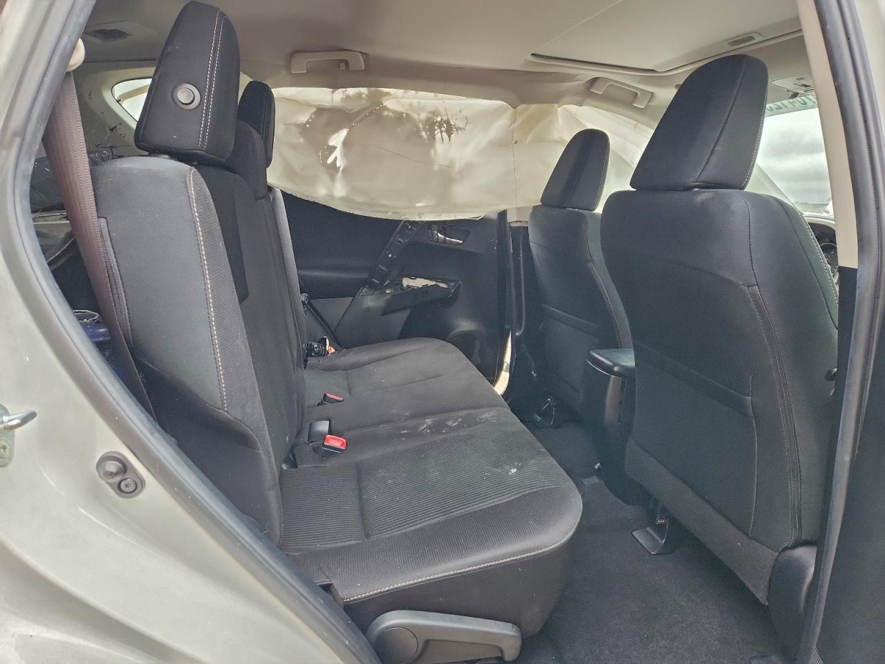 Toyota RAV4 Xle Image 11