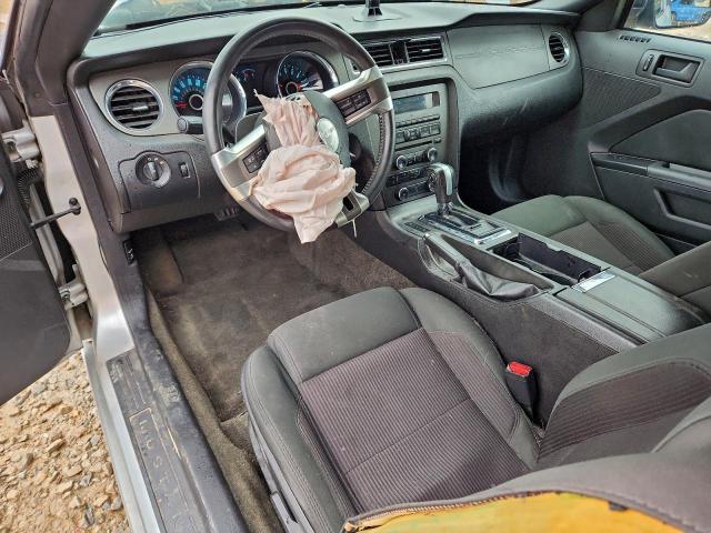 Ford Mustang Image 6