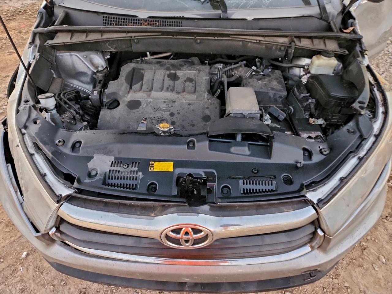 Toyota Highlander Xle Image 8
