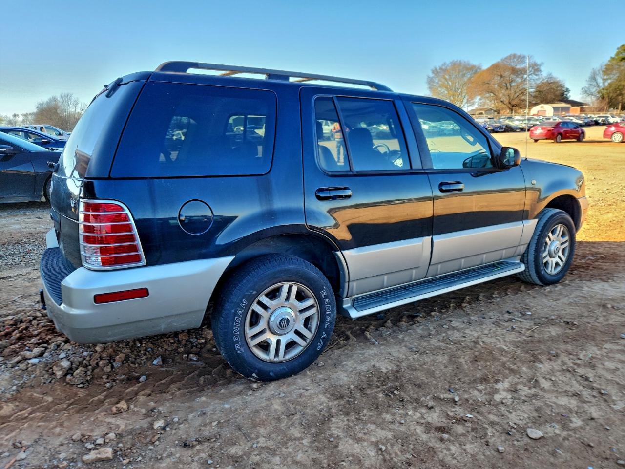 Mercury Mountainer Image 12