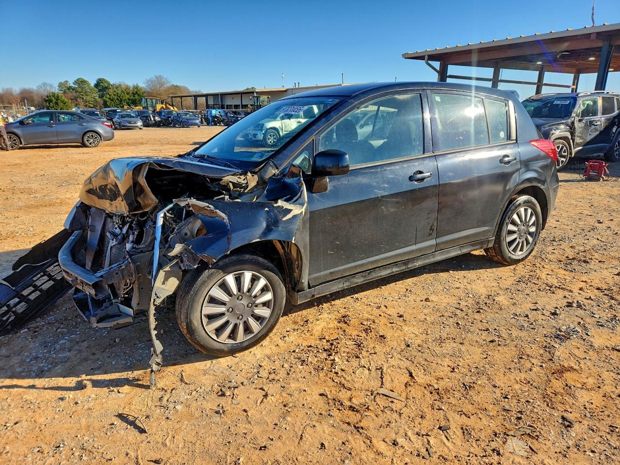 Nissan Versa S Image 1