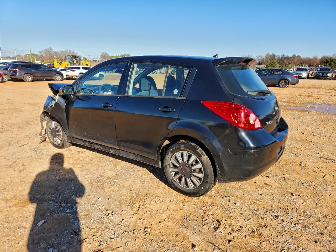Nissan Versa S Image 12