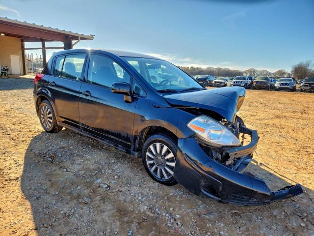 Nissan Versa S Image 4