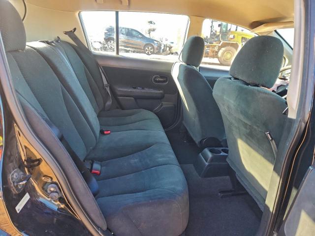 Nissan Versa S Image 7