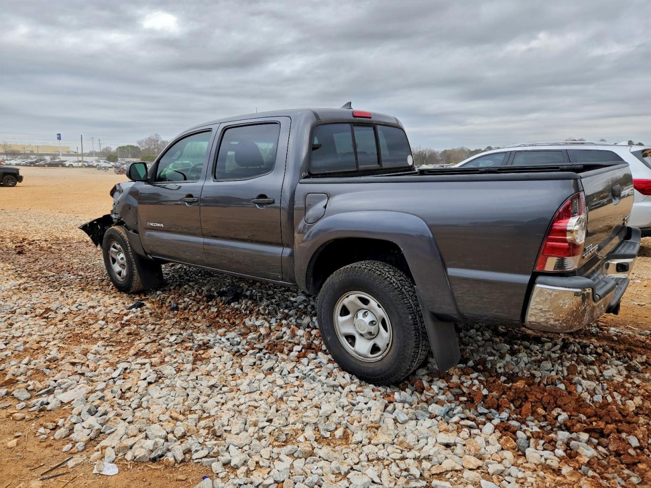 Toyota Tacoma Double Cab Prerunner Image 3