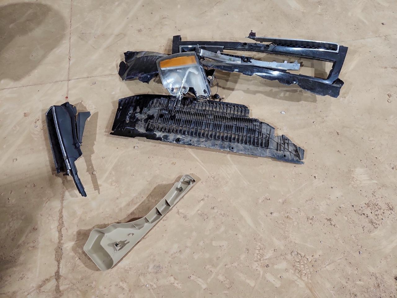 Chevrolet Avalanche Lt Image 9