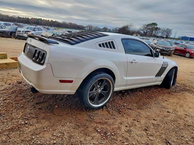 Ford Mustang Gt Image 3