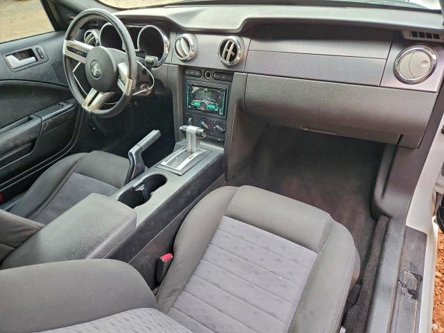 Ford Mustang Gt Image 5