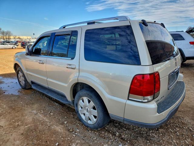 Lincoln Aviator Image 2