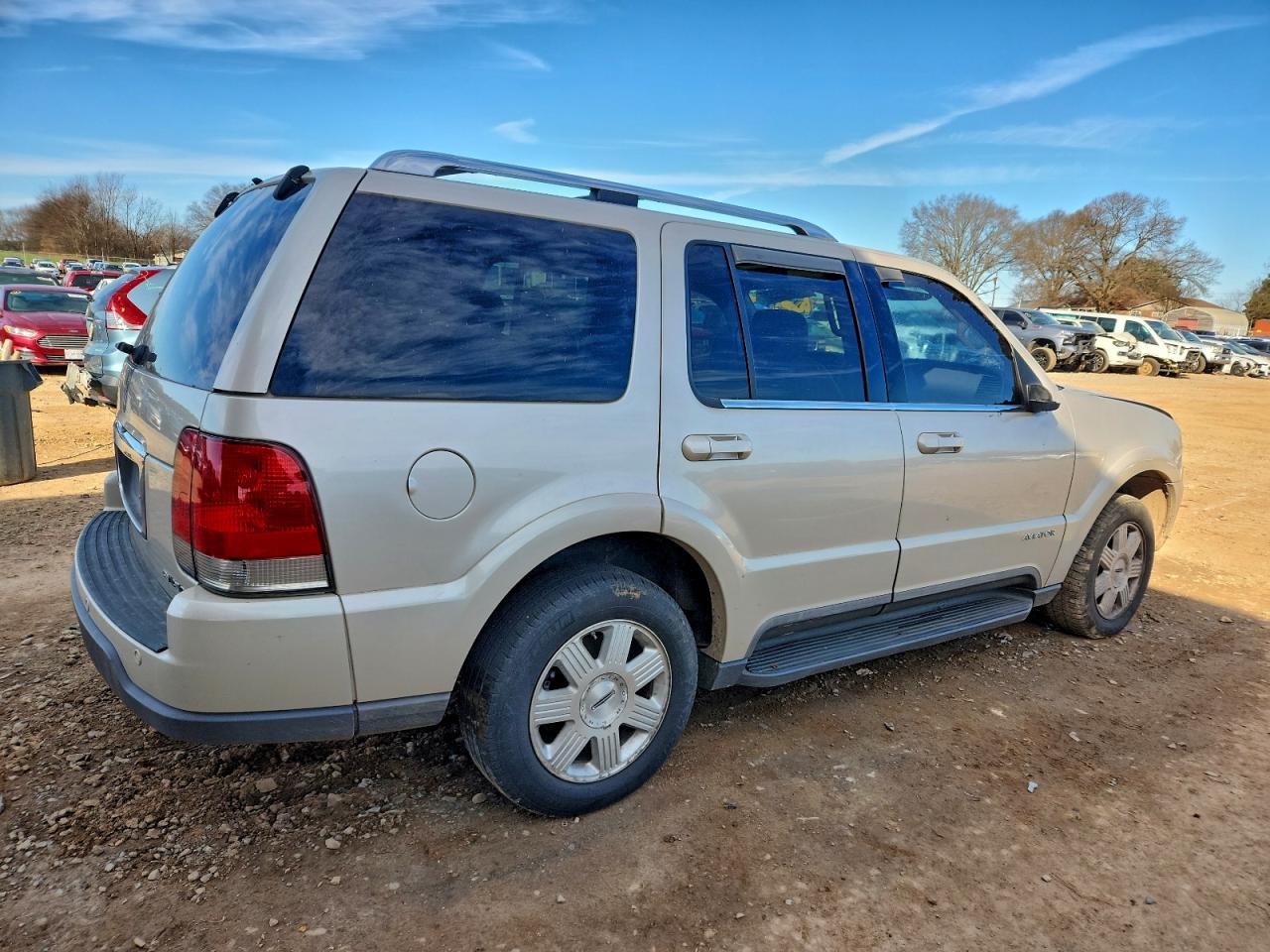 Lincoln Aviator Image 12