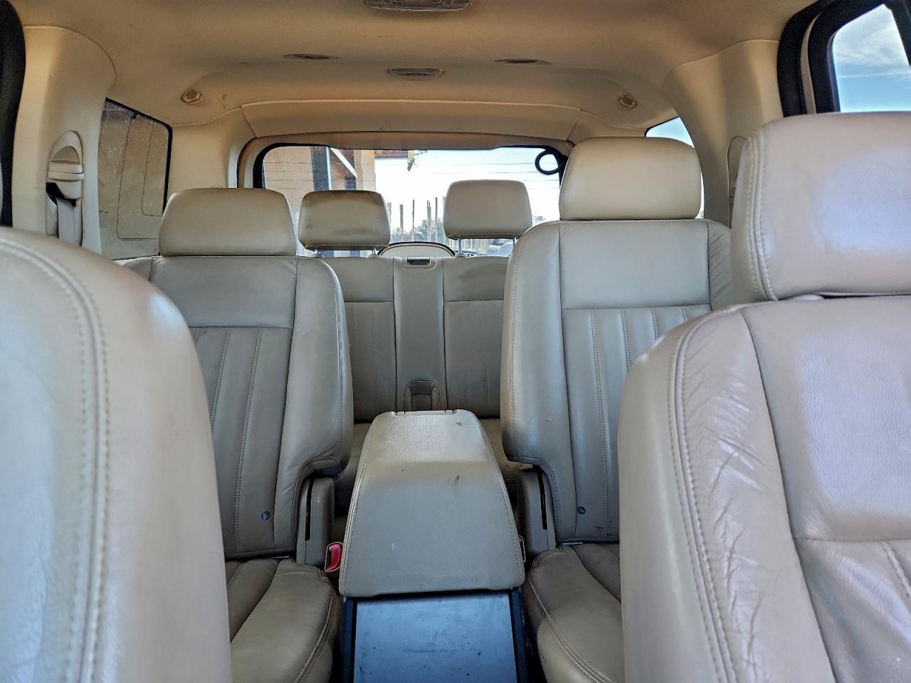 Lincoln Aviator Image 6