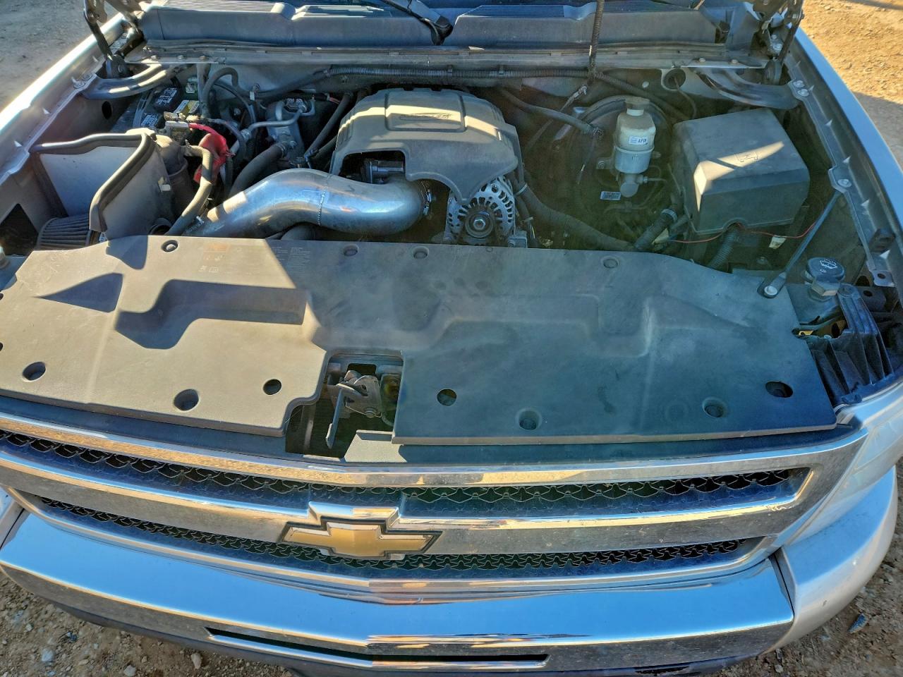 Chevrolet Silverado C1500 Lt Image 11