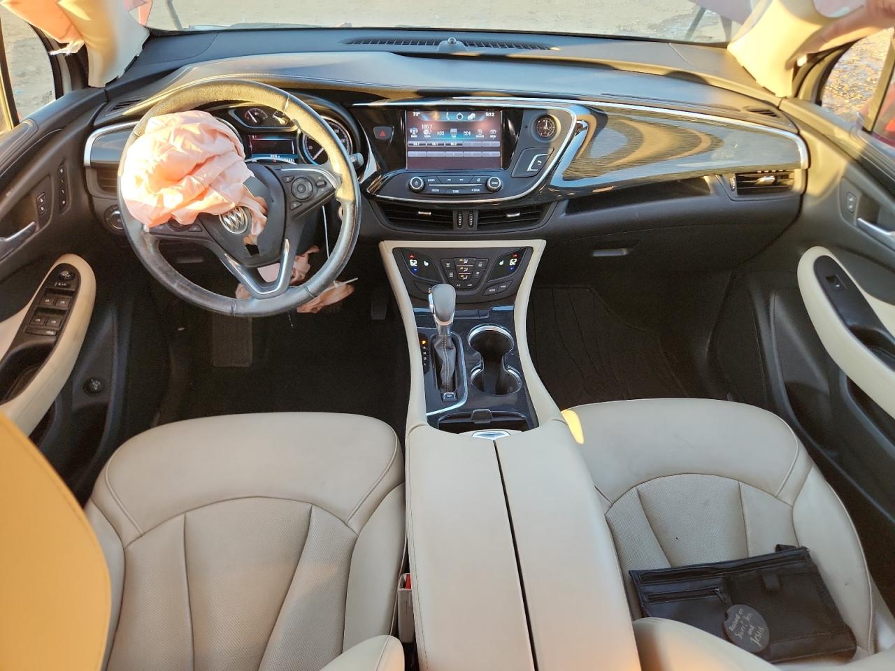 Buick Envision Essence Image 6