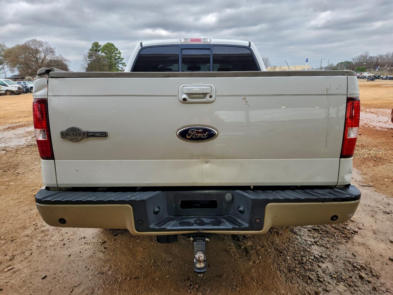 Ford F-150 Supercrew Image 9