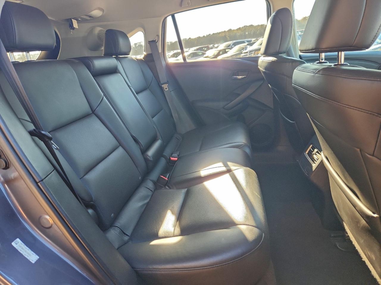 Acura RDX Advance Image 2