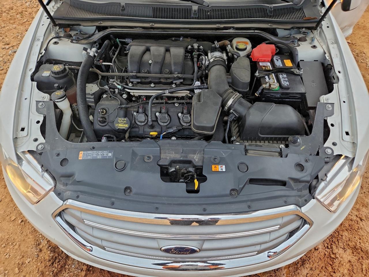 Ford Taurus Sel Image 12