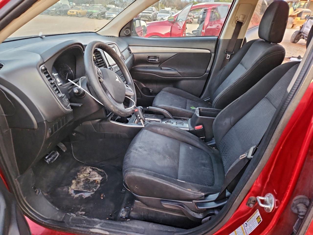 Mitsubishi Outlander Es Image 7