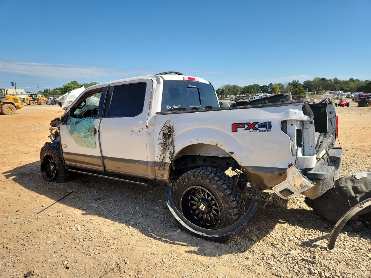 Ford F-150 Supercrew Image 2