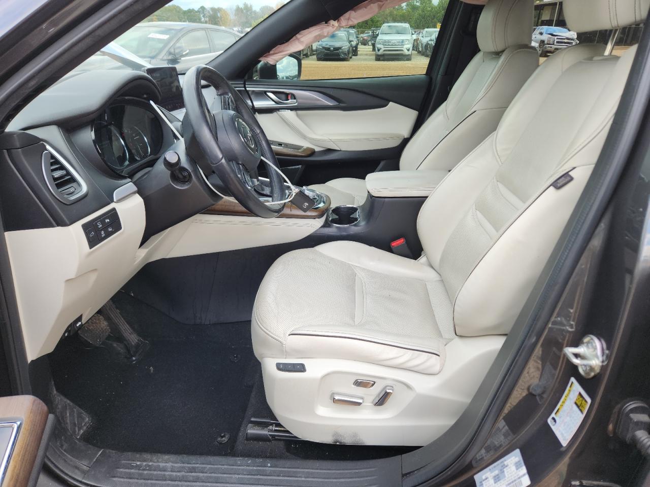 Mazda Cx Signature Image 6