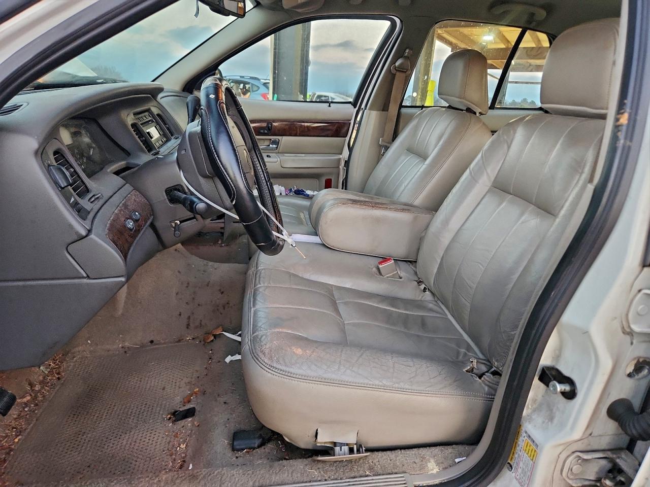 Mercury Grmarquis Ls Image 5