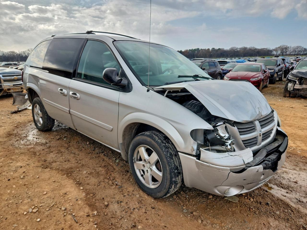 Dodge Caravan Sxt Image 2