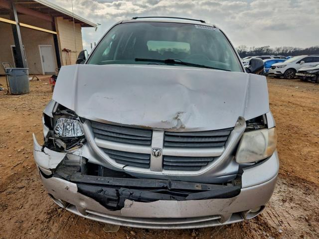 Dodge Caravan Sxt Image 7