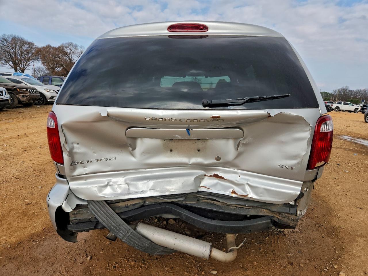 Dodge Caravan Sxt Image 3