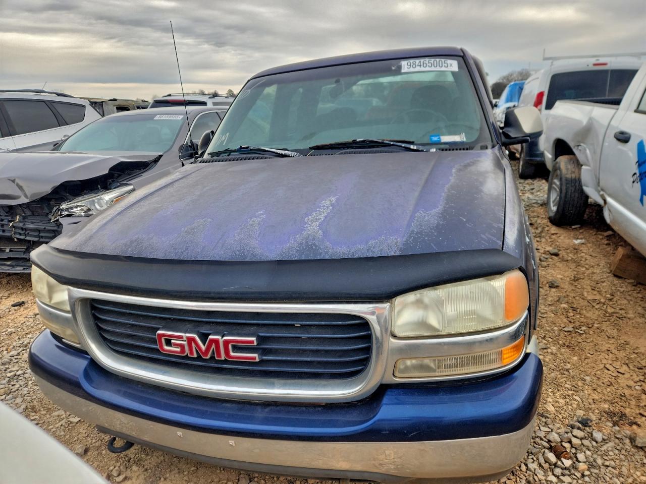GMC Sierra C1500 Image 10