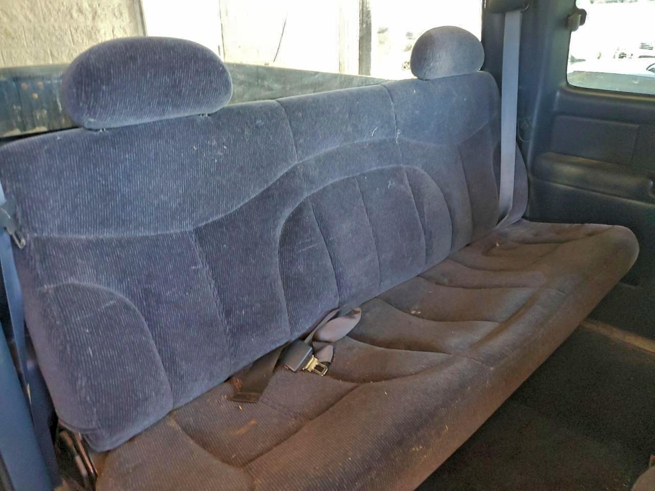 GMC Sierra C1500 Image 5