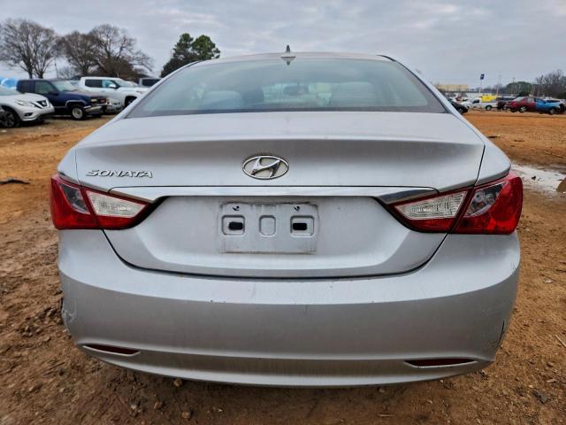 Hyundai SONATA Gls Image 6