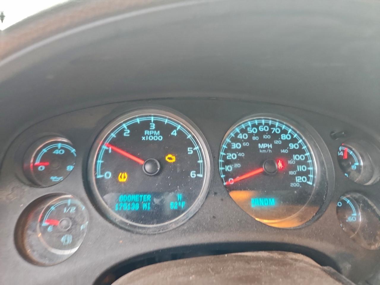 GMC Sierra K1500 Slt Image 10